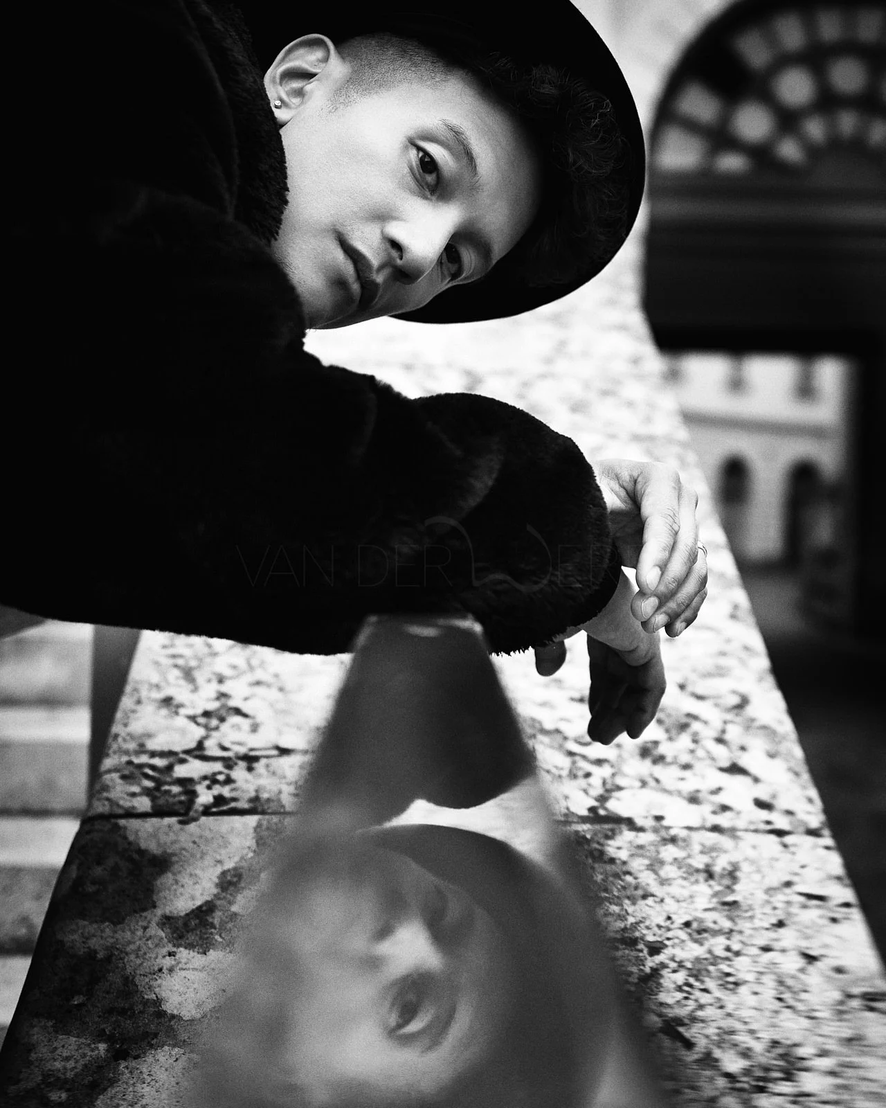 Artist portrait by Sascha van der Werf.