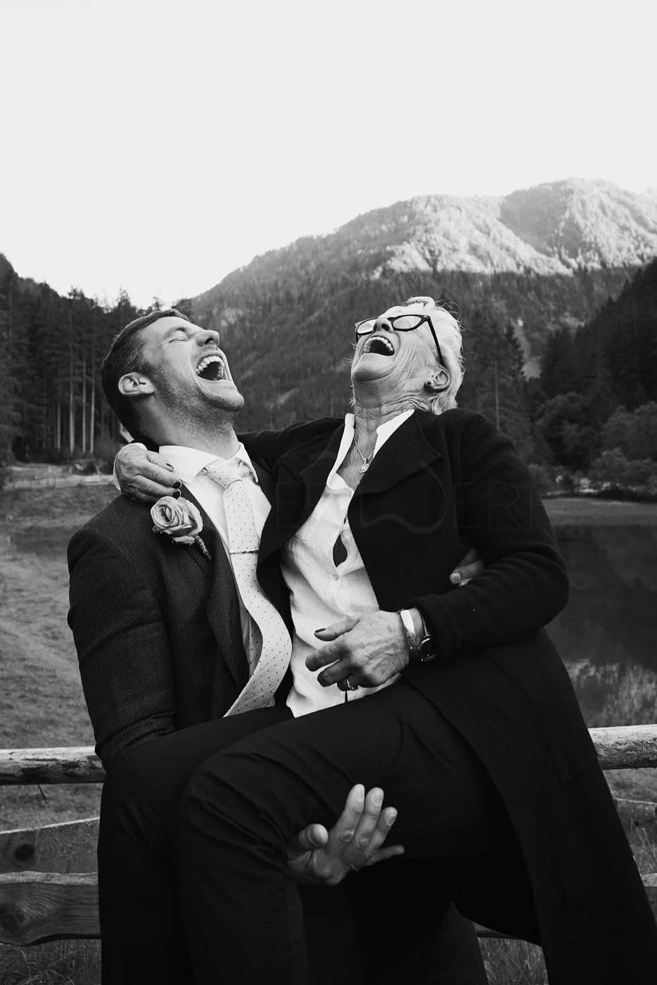 WeddinDocumentary_SaschavanderWerf_bw_466.jpg